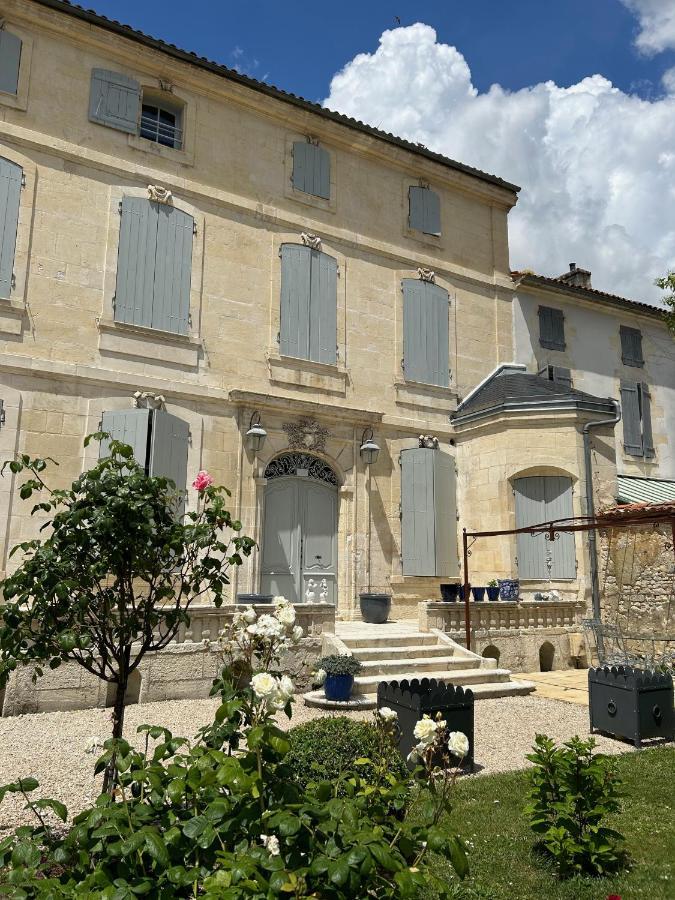 Le Jardin Des Anges Bed & Breakfast Saint-Jean-d'Angely Exterior photo