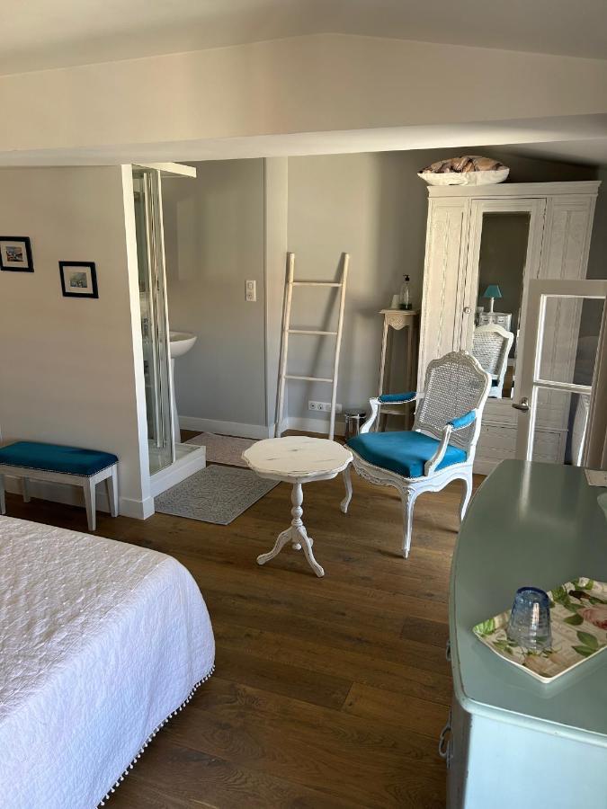 Le Jardin Des Anges Bed & Breakfast Saint-Jean-d'Angely Exterior photo