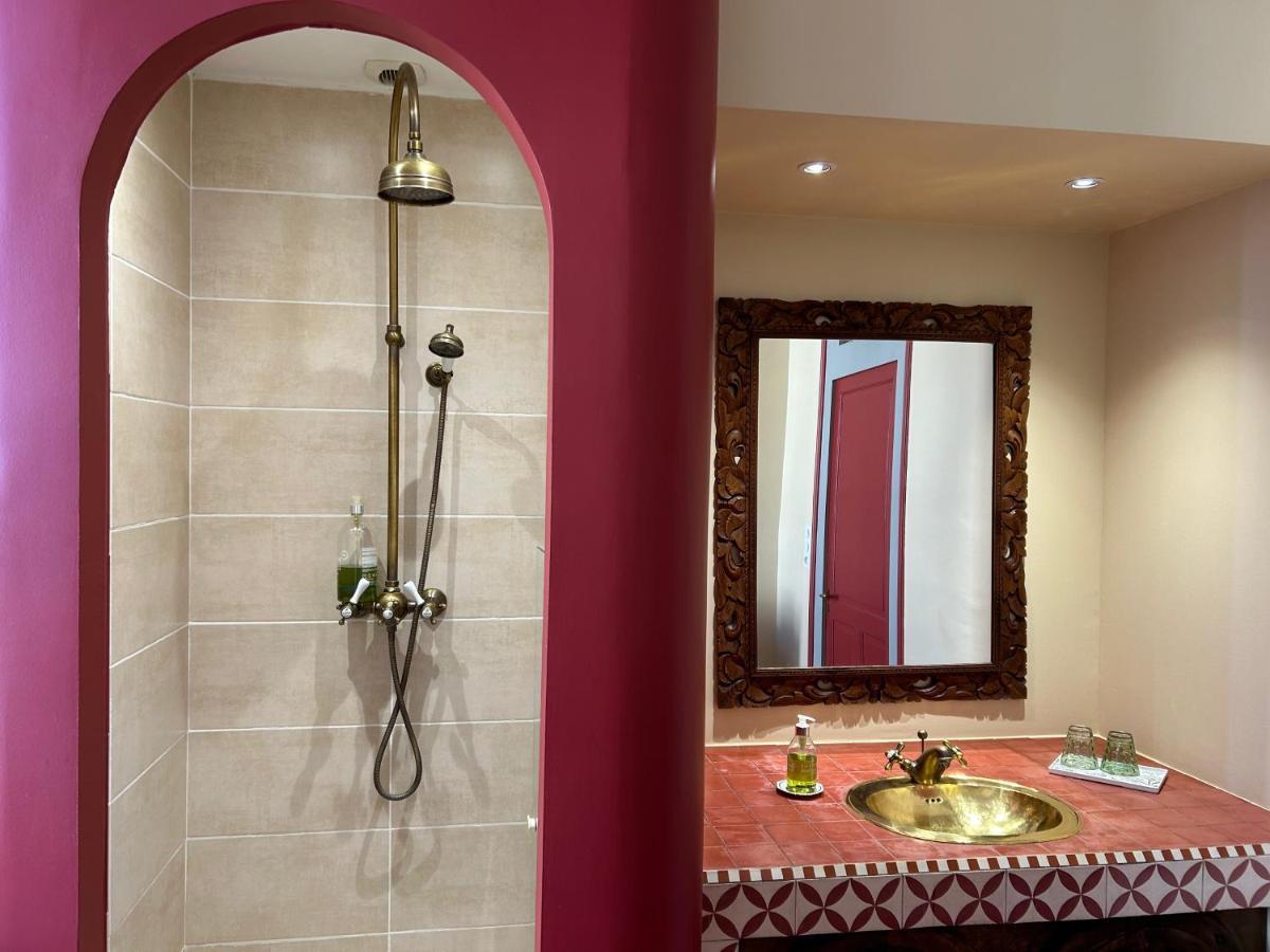 Le Jardin Des Anges Bed & Breakfast Saint-Jean-d'Angely Exterior photo