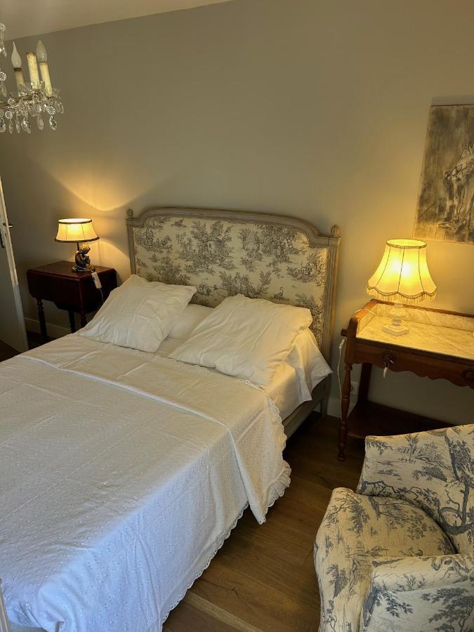 Le Jardin Des Anges Bed & Breakfast Saint-Jean-d'Angely Exterior photo