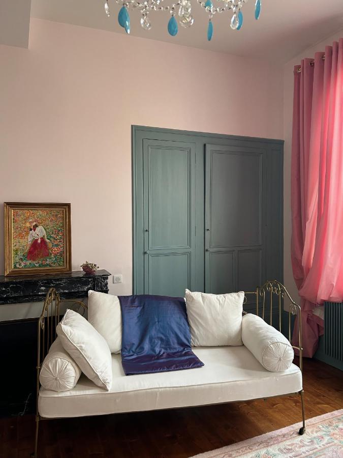 Le Jardin Des Anges Bed & Breakfast Saint-Jean-d'Angely Exterior photo